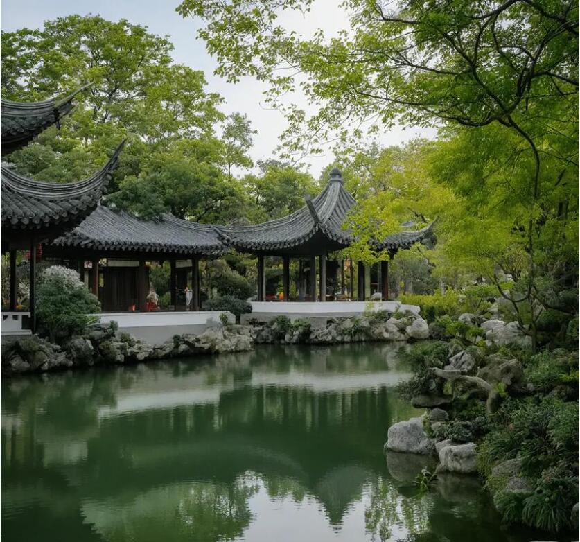 鹤壁鹤山初夏餐饮有限公司